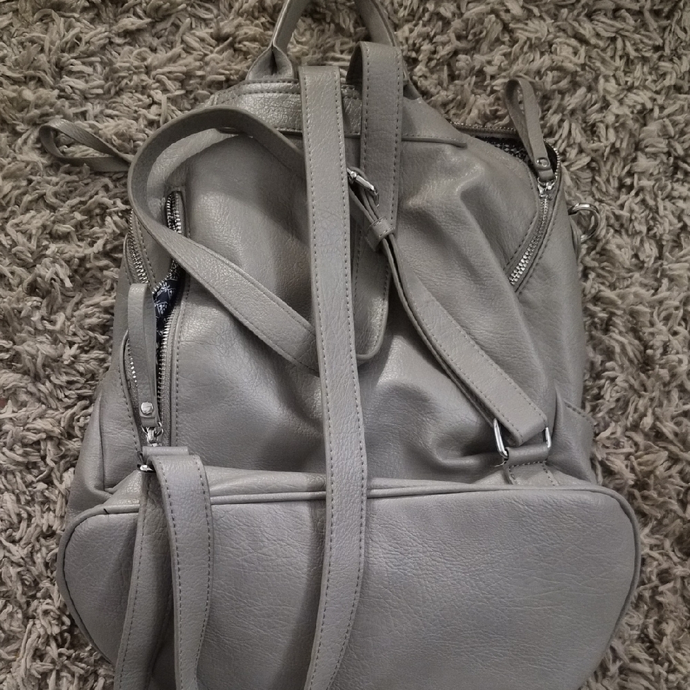 Mms Design Studio Chic Gray Backpack - image 2